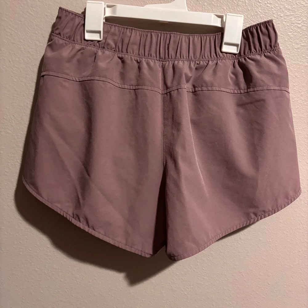 Women’s Mauve Athletic Shorts - Lightweight Running Shorts Old Navy ACTIVE S - Picture 3 of 3
